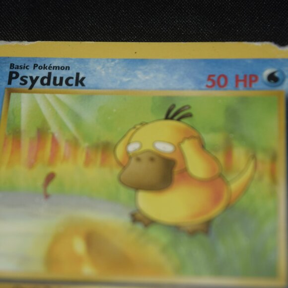 Psyduck 53/62 1st Edition Fossil Set Pokemon Card, MP - Picture 2 of 16